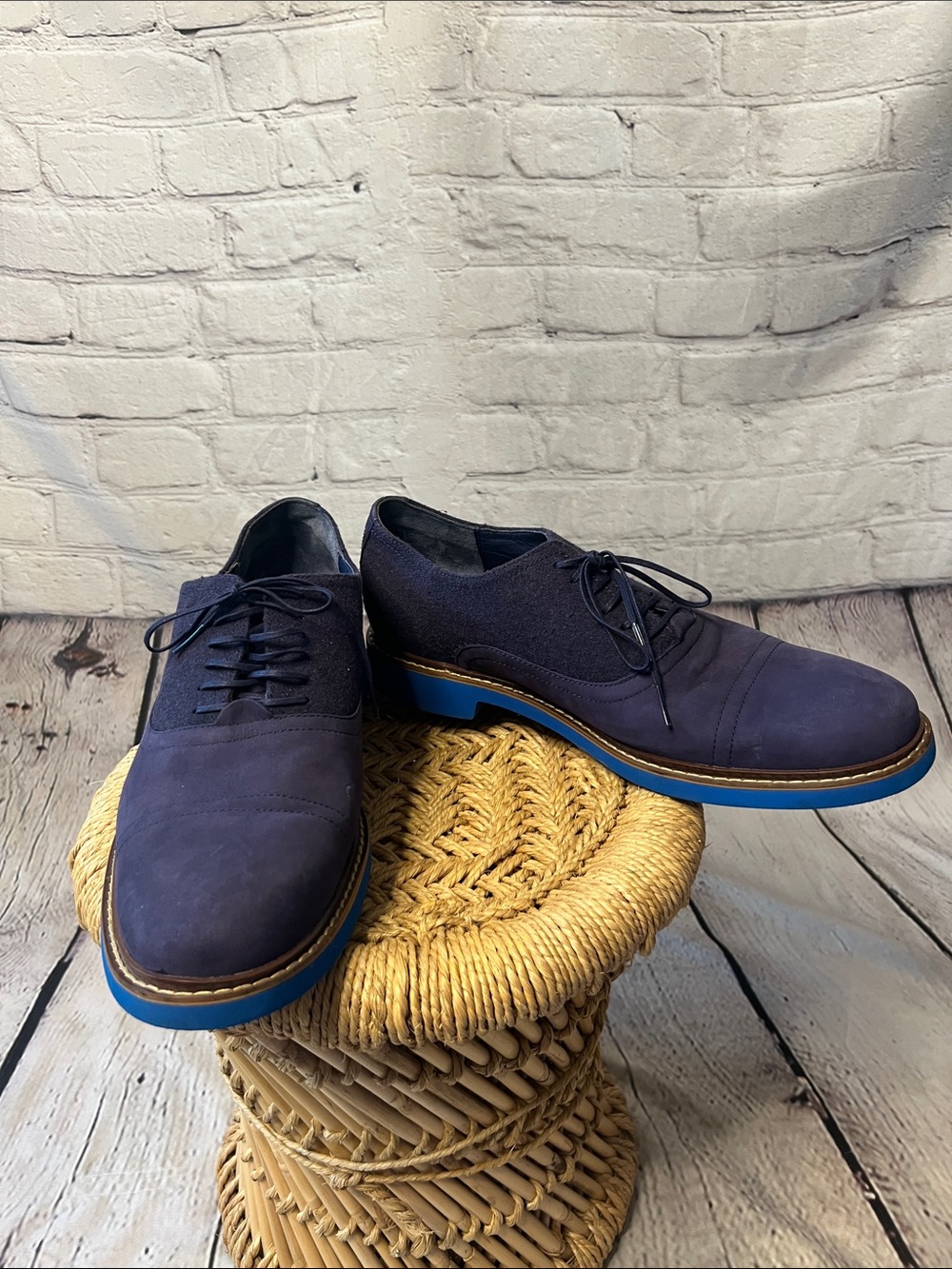 Cole Haan Air Harrison Men’s Navy Blue Suede Cap Toe Oxford Bright Blue Soles